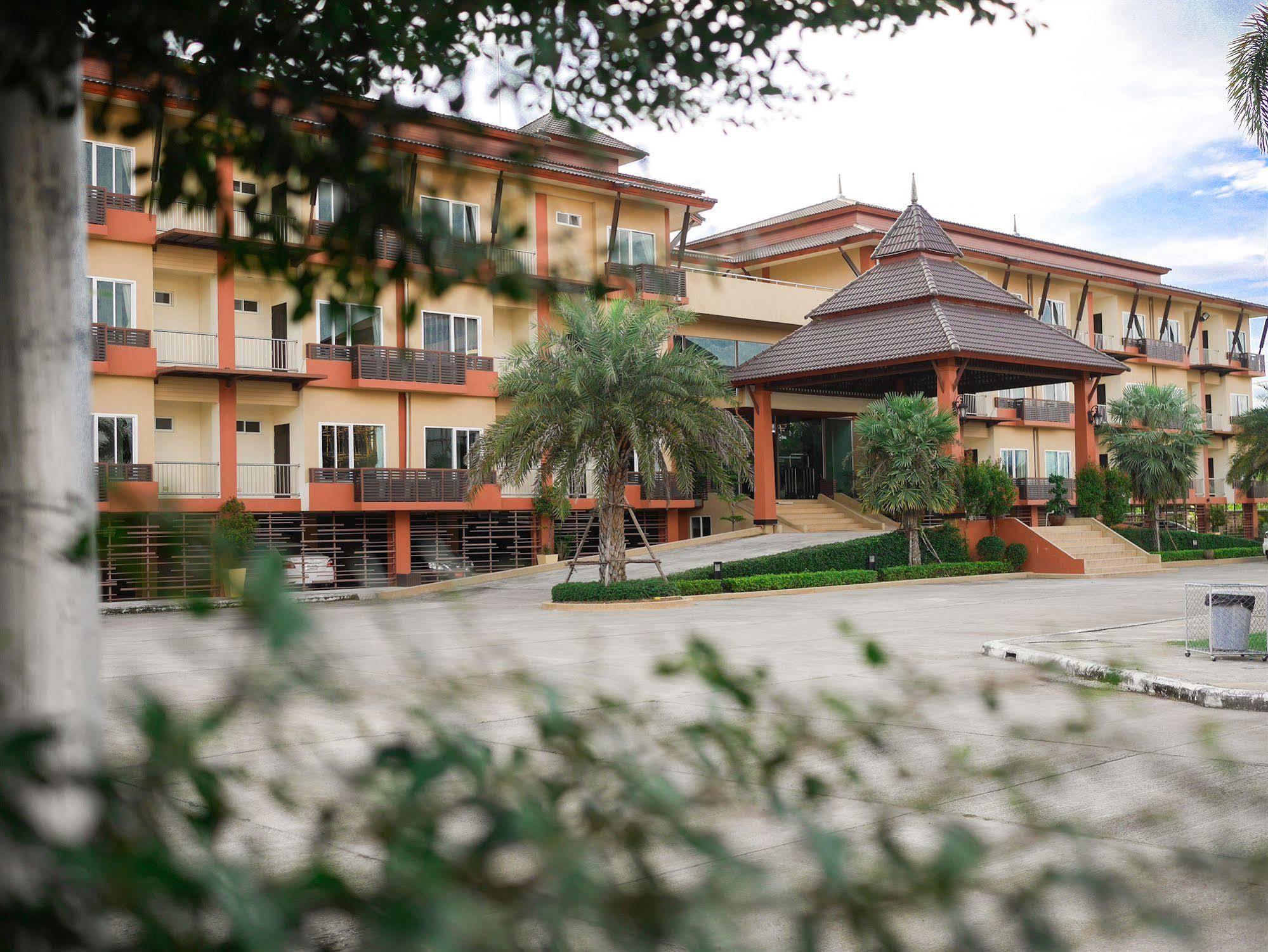 Phufa Waree Chiangrai Resort - Sha Extra Plus Chiang Rai Exterior foto